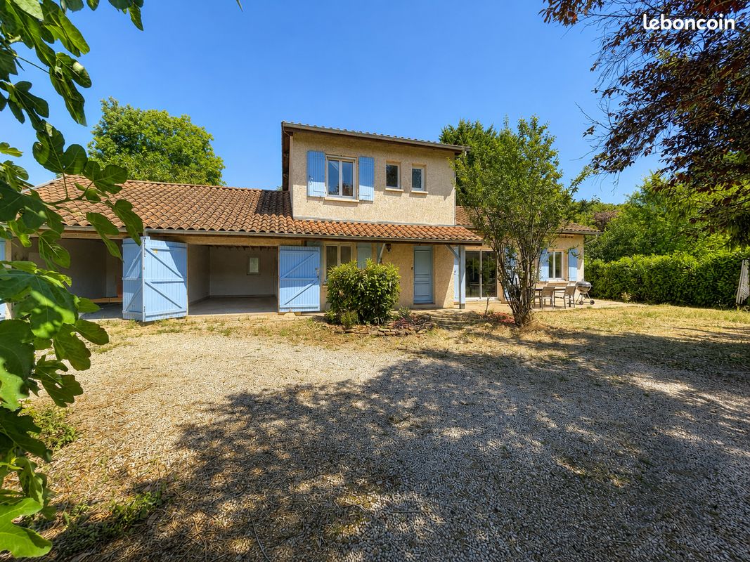 Maison 5 pièces 120 m² · à Chessy · 120 m² · 420 000 €