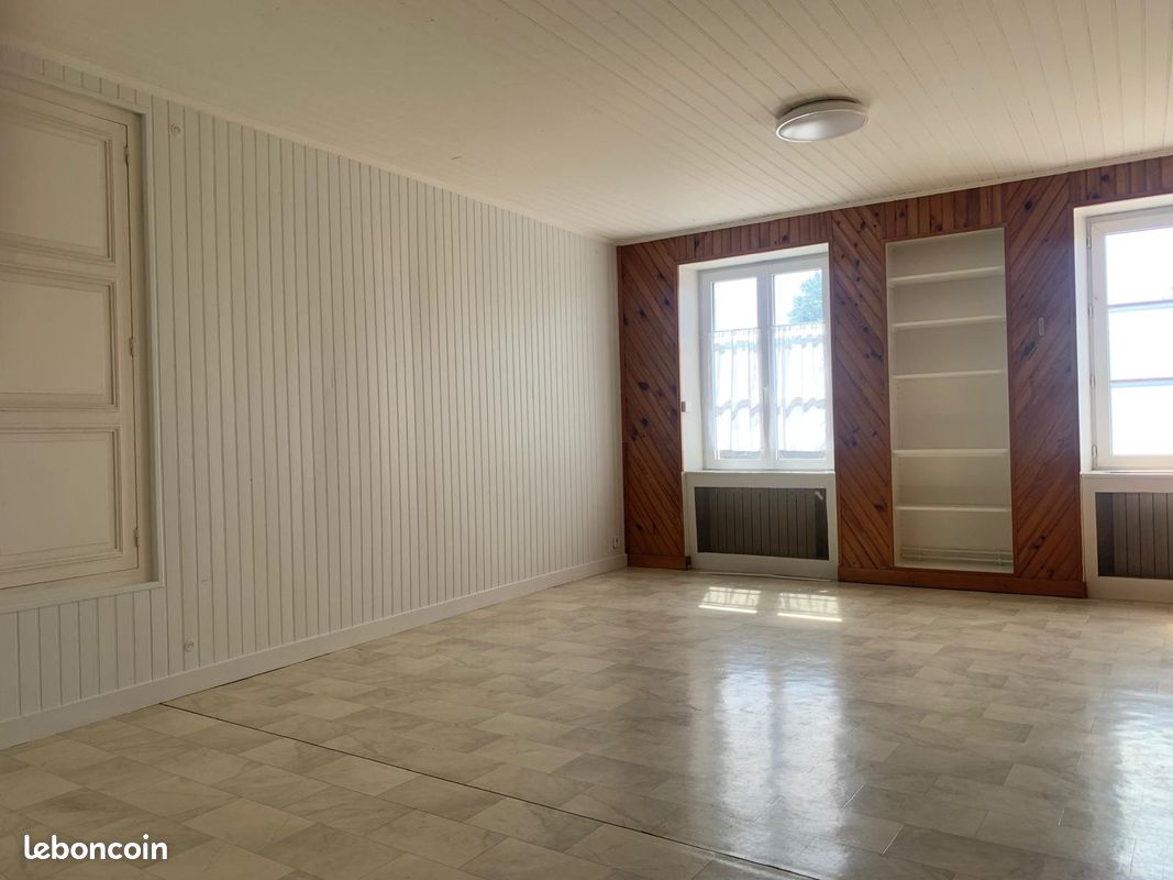 Appartement 1 pièce 43 m² · à Jarnac · 43 m² · 390 €/mois