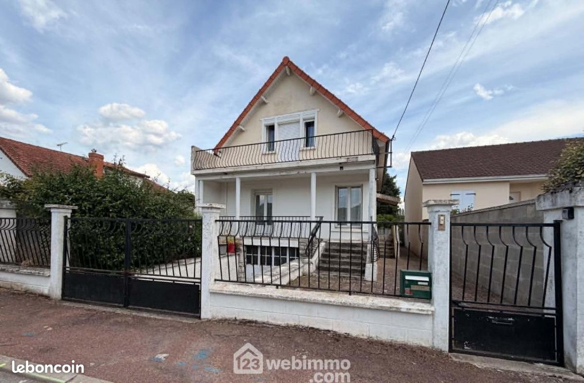 Maison 3 pièces 120 m² · à Châtellerault · 120 m² · 135 670 €