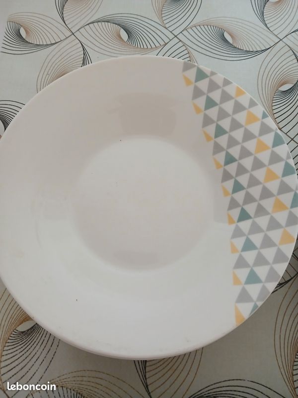 Le lot Assiettes (image 3)
