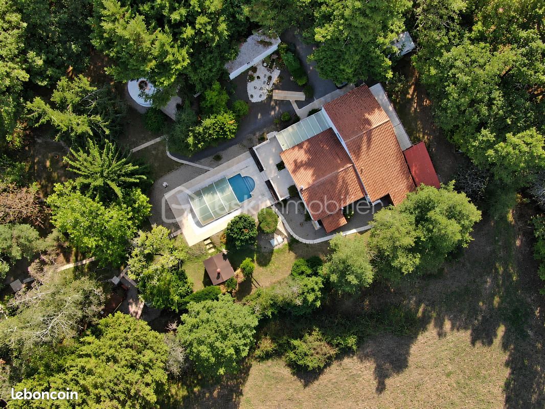 Maison 6 pièces 127 m² · à Landeronde · 127 m² · 468 000 €