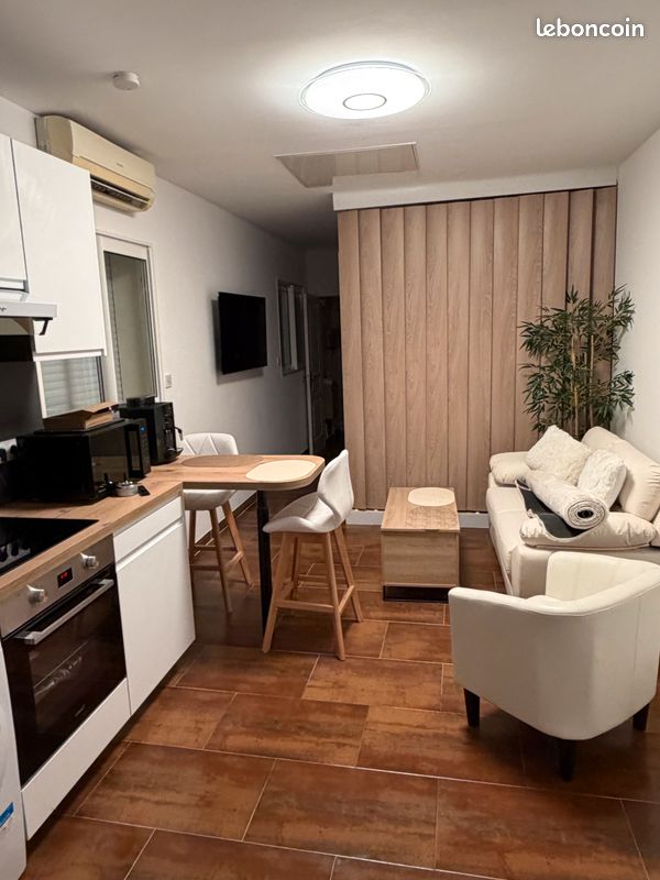 Appartement 1 pièce 27 m² · à Marseille · 27 m² · 900 €/mois