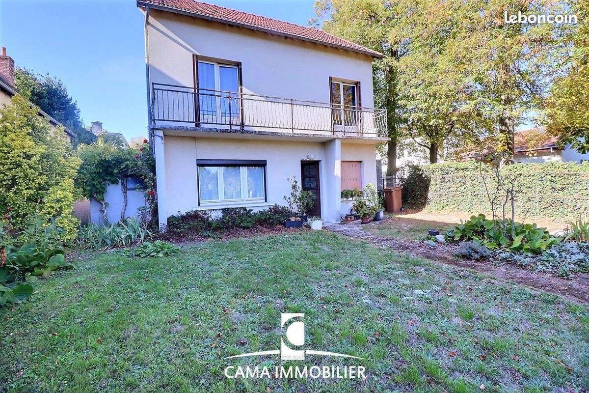 Maison 5 pièces 85 m² · à Fontenay-le-Fleury · 85 m² · 367 500 €
