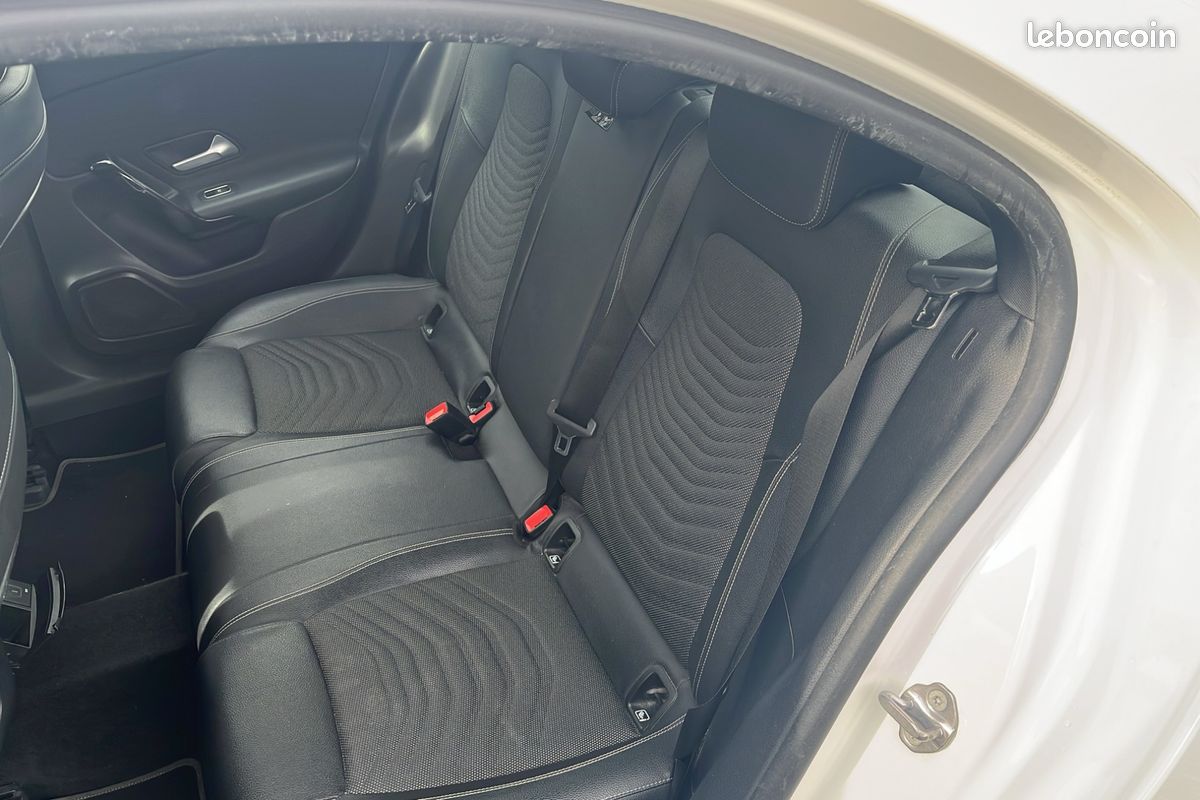MERCEDES Classe A 180 d 7G-DCT Style Line (image 11)