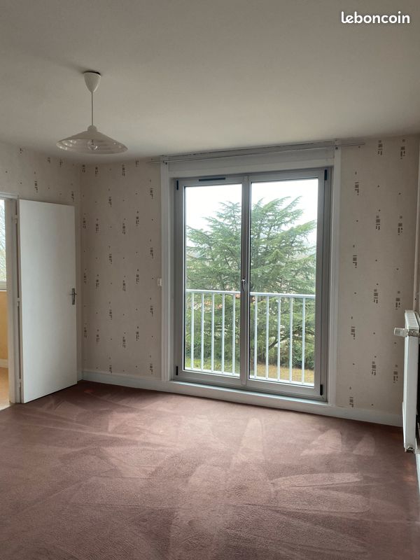 Appartement à louer dans résidence - Poitiers Gibauderie - T1 de 28m2 - Poitiers 86000 (image principale 0)