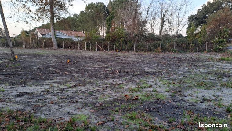 Terrain 836 m² Tosse