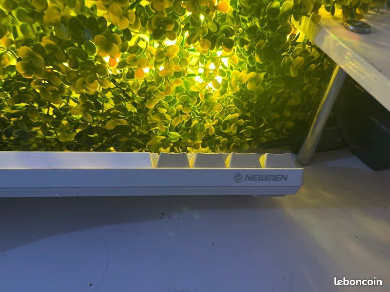 Clavier gaming newmen (mini) (image 3)