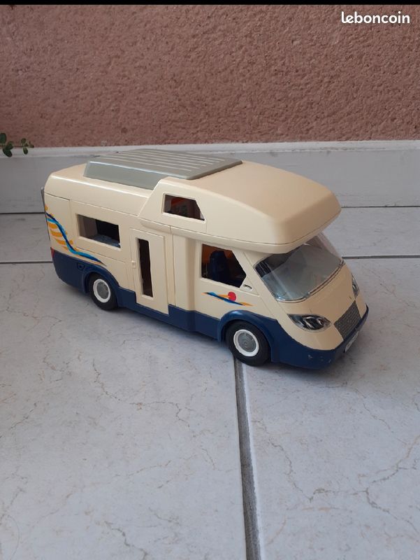 Camping car Playmobil (image 1)