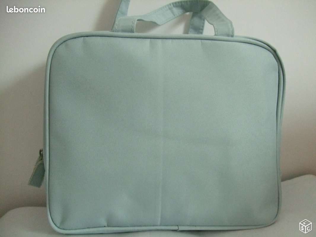 Joli Sac main Mallette Rectangle Bleu Pastel NEUVE (image 1)