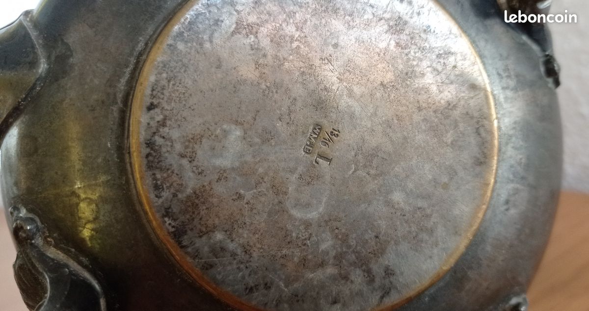 Cafetière théière anglaise en étain XIXème (image 9)
