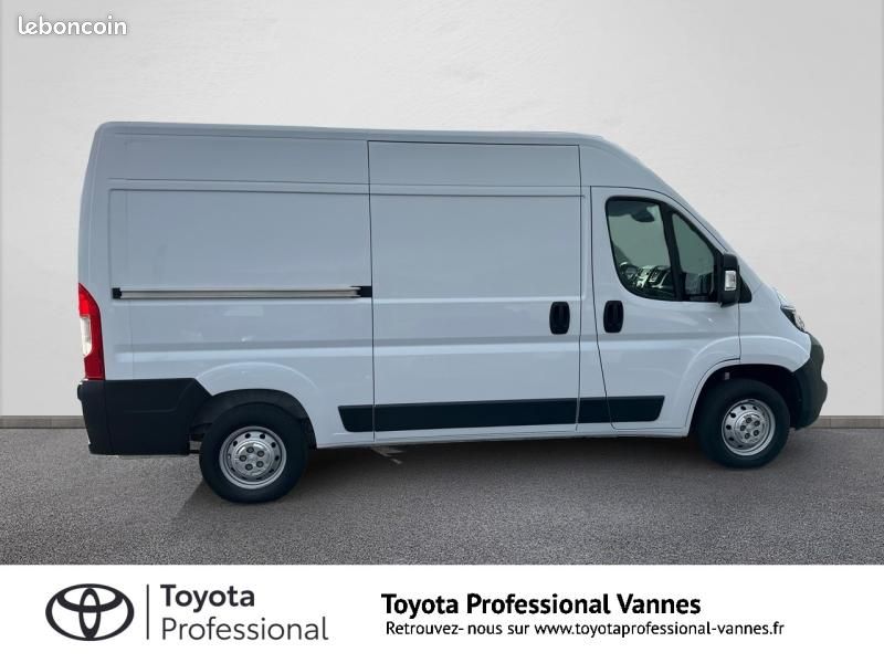 Peugeot Boxer Fg 330 L2H2 2.2 BlueHDi S&S 140ch Pro (image 4)