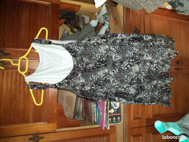 Robe a bretelle t 38 (image 1)