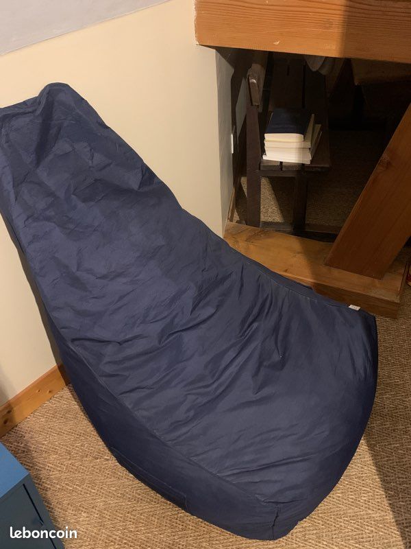 Fauteuil bleu (image 1)