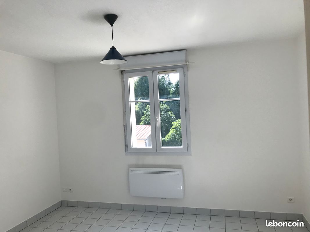 Appartement 1 pièce 19 m² · à Yzeure · 19 m² · 317 €