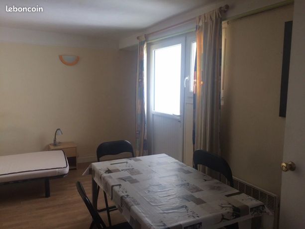 Studio 1 pièce 20 m²