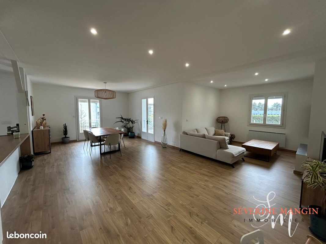 Maison 6 pièces 165 m² · à Romans-sur-Isère · 165 m² · 310 000 €