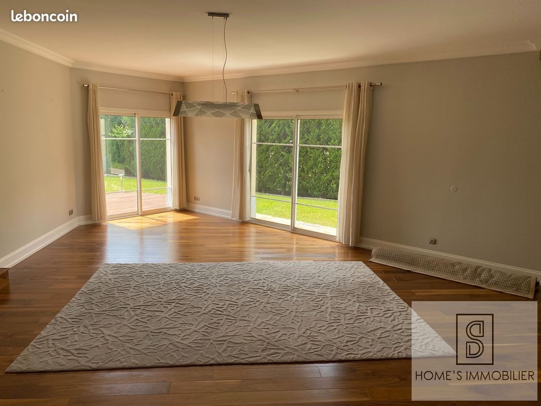 Maison 9 pièces 348 m² (image 9)