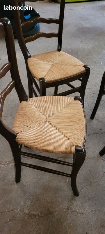 Chaises paillees (image 1)