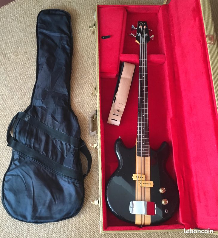 Guitare basse Vantage VS695B (image 1)