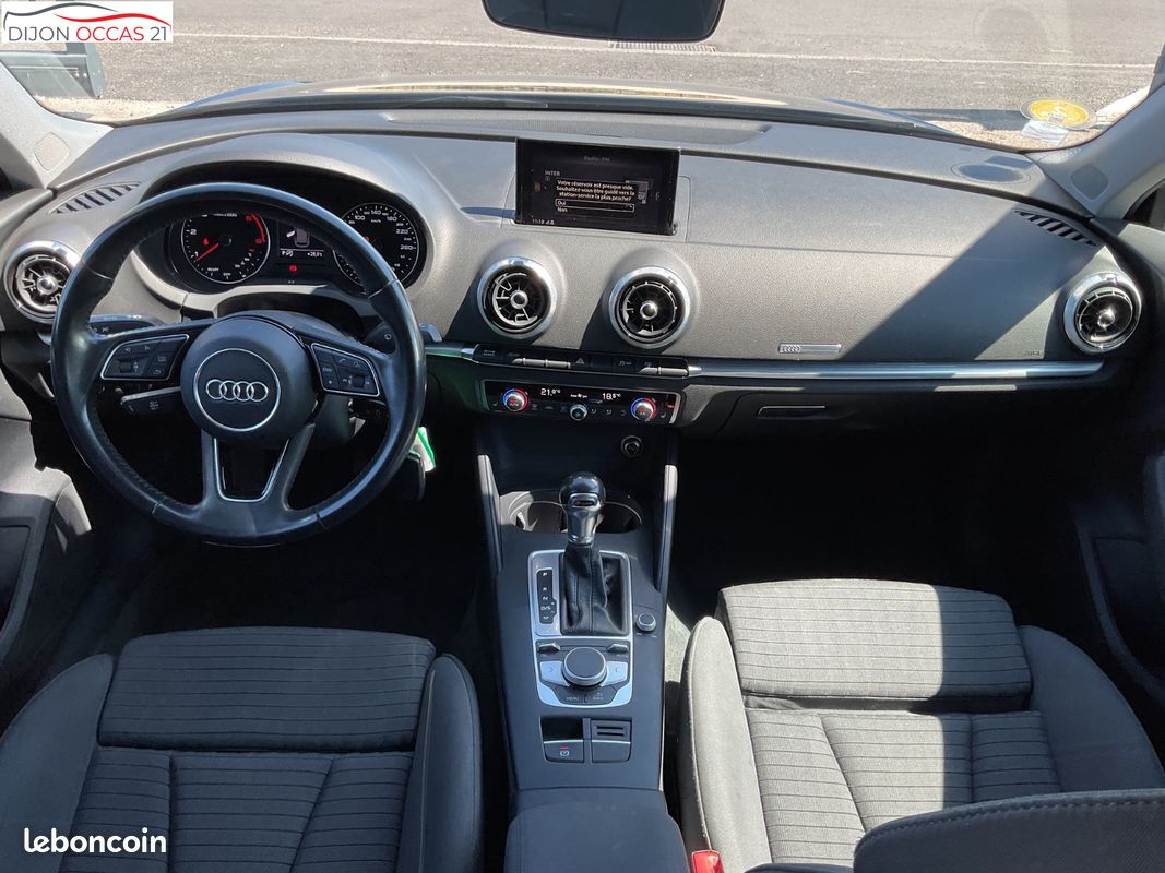 AUDI A3 SPORTBACK 2.0 TDI 150 S tronic 7 Sport (image 18)