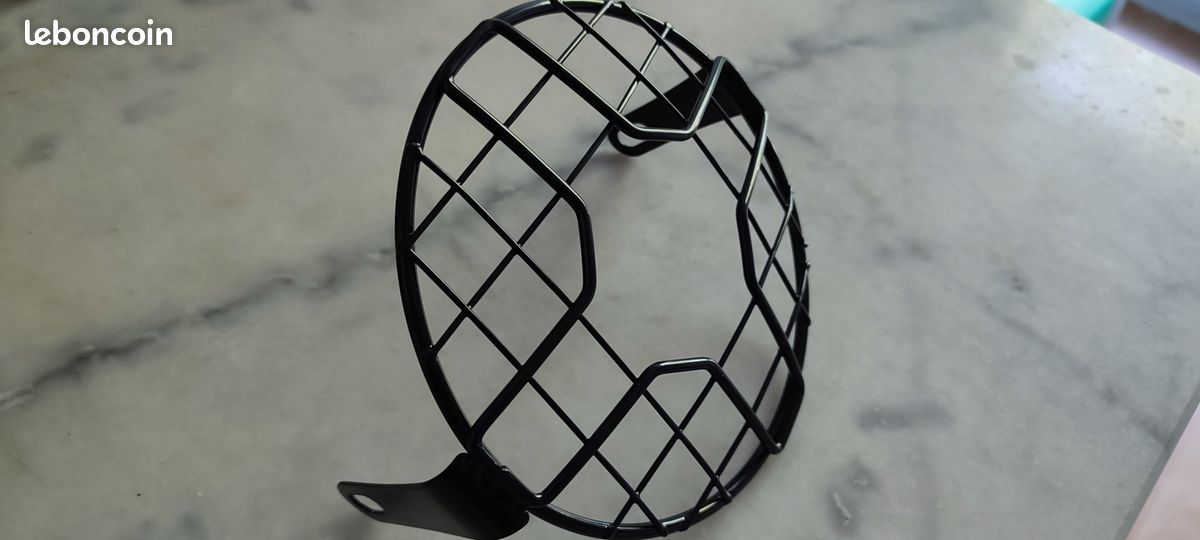 Grille de phare (image 2)