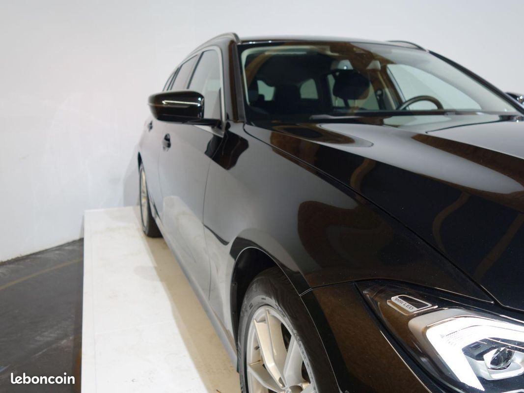 BMW SERIE 3 (G21) 318dA 150 CH Touring - Business Design BVA (image 31)