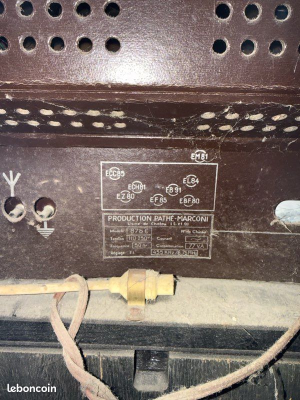 Électrophone Pathé Marconi MC 1201 – Vintage – Pour Pièces Ou Déco Rétro
