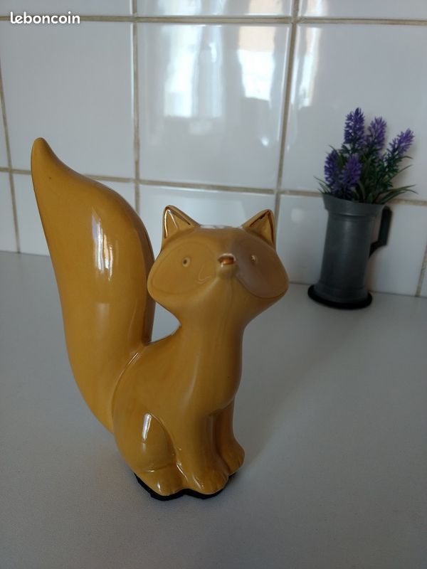 Figurine statuette (image 9)