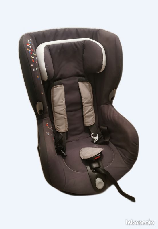 Siege auto bébé pivotant (image 1)