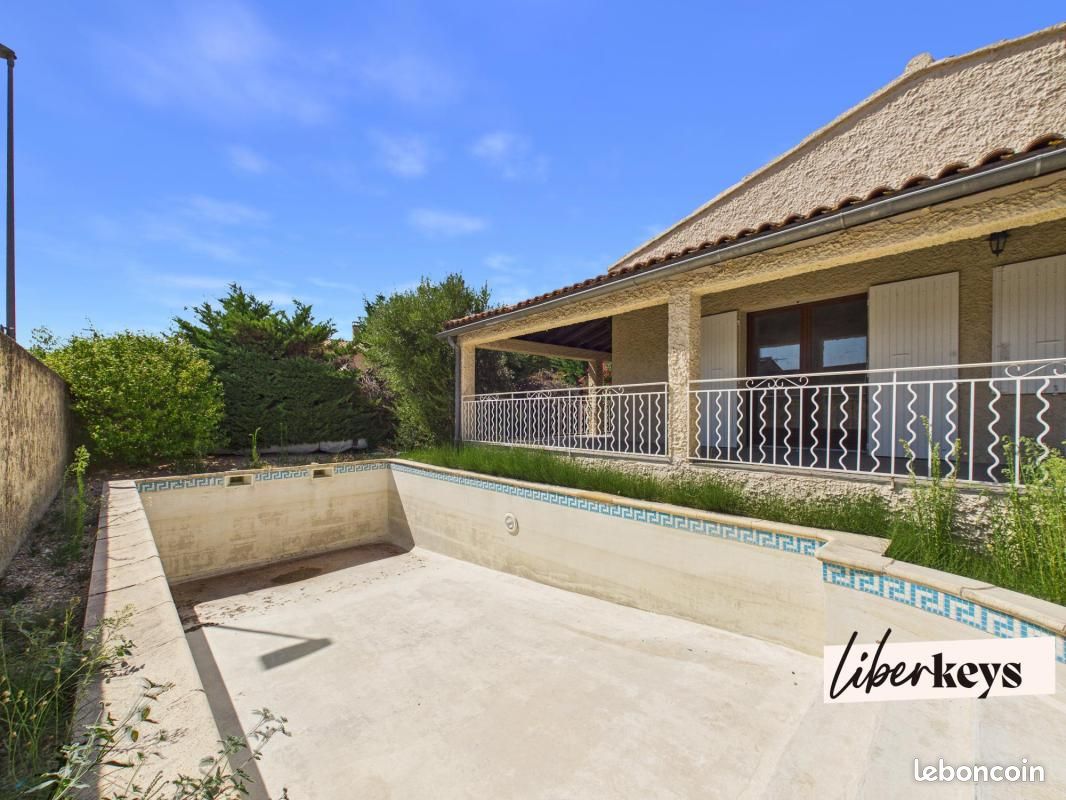 Maison 5 pièces 124 m² · à Entraigues-sur-la-Sorgue · 124 m² · 299 000 €