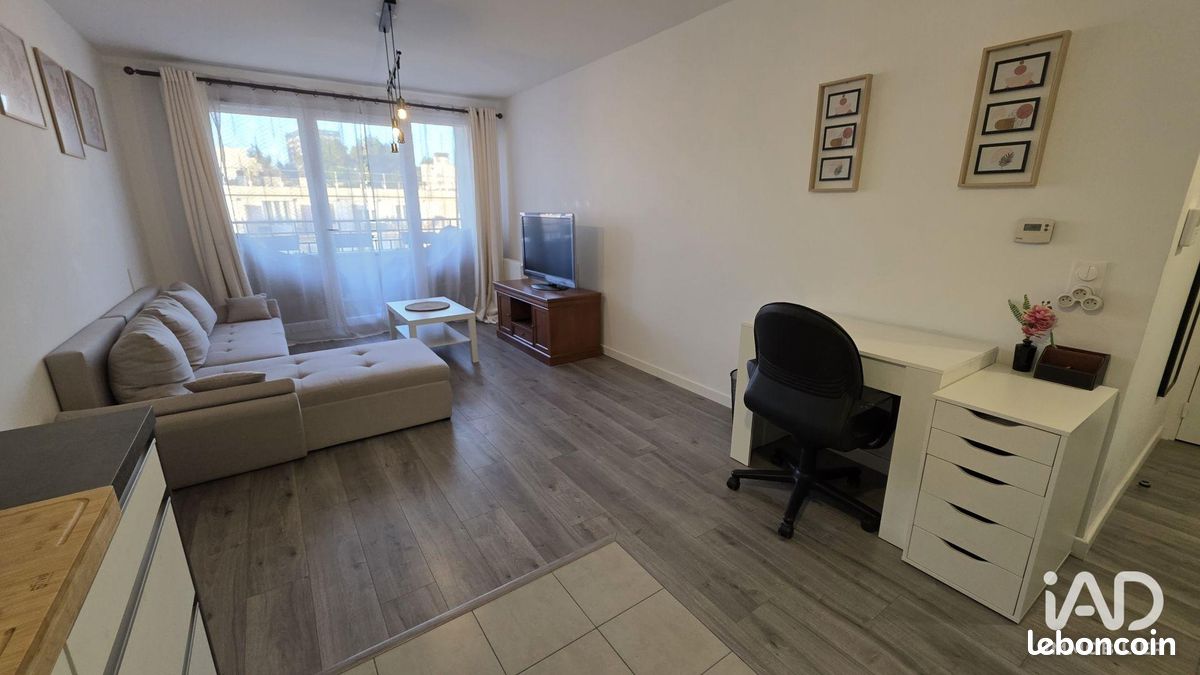 Appartement 2 pièces 48 m² · à Rosny-sous-Bois · 48 m² · 1 158 €/mois