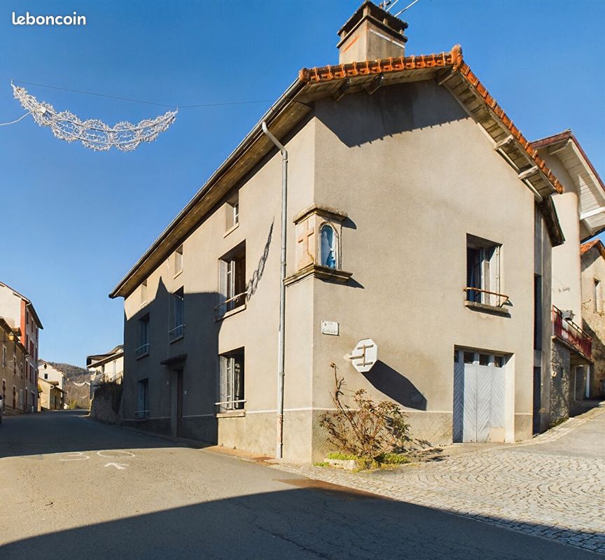 Maison 5 pièces 103 m² · à Boisset · 103 m² · 41 000 €