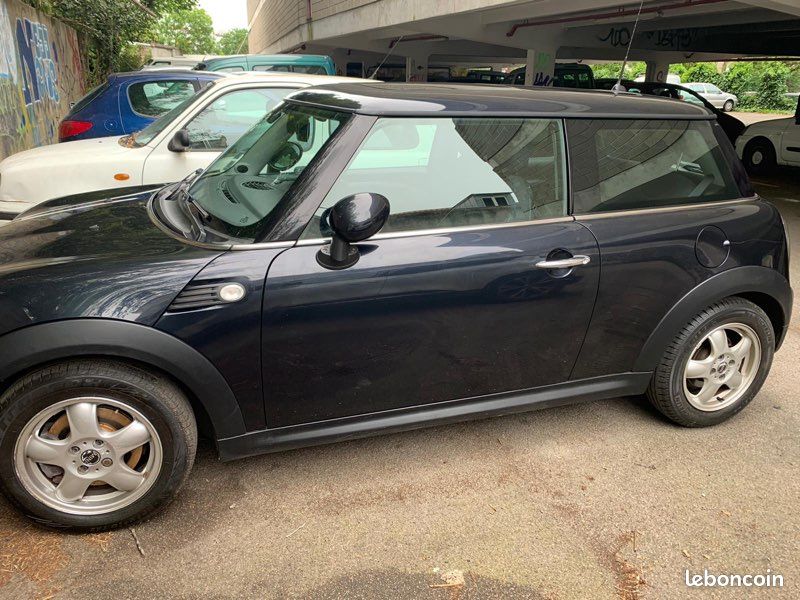 Mini Cooper R56 (image 3)