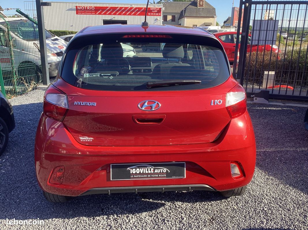 Hyundai i10 Initia ESSENCE (image 6)