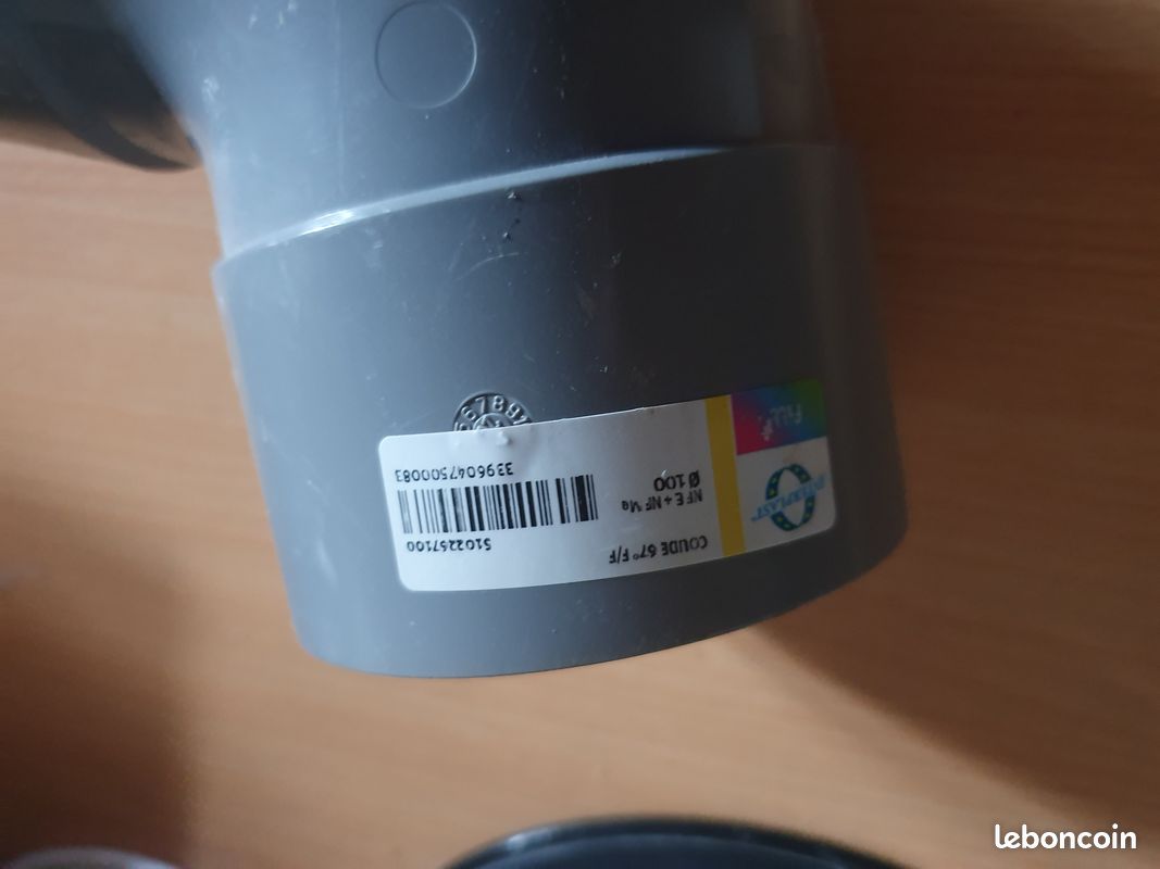 Coude PVC F/F 100mm 67° (image 3)
