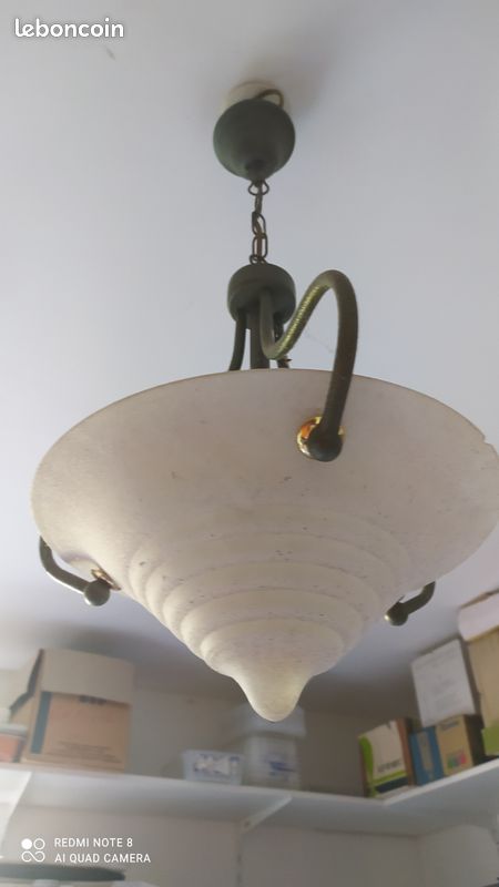 Suspension (image 1)