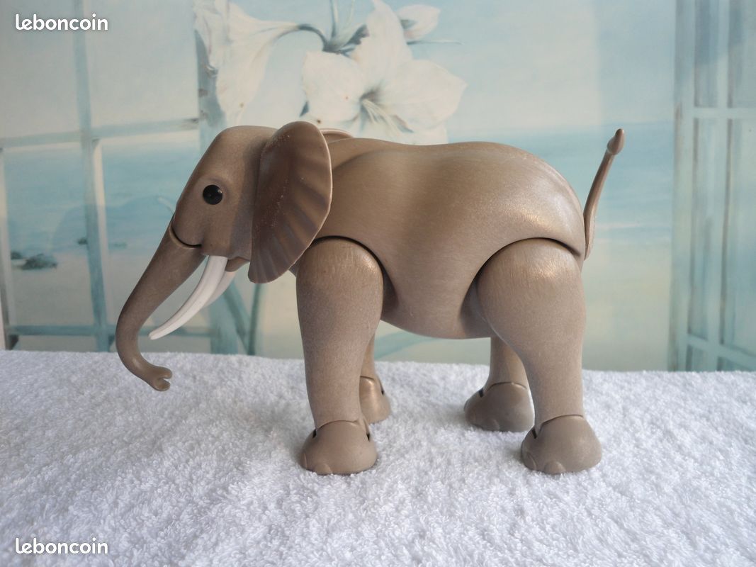 400 annonces safari N° 86 PLAYMOBIL quasi neuf éléphant pour completer ton centre soin zoo animaux maison savane (image 4)