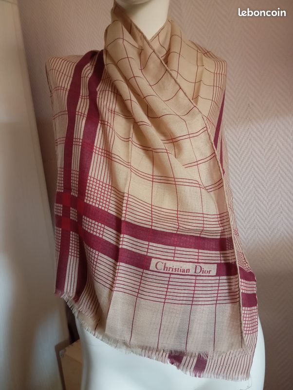 Christian Dior cashmere with silk scarf (image 5)