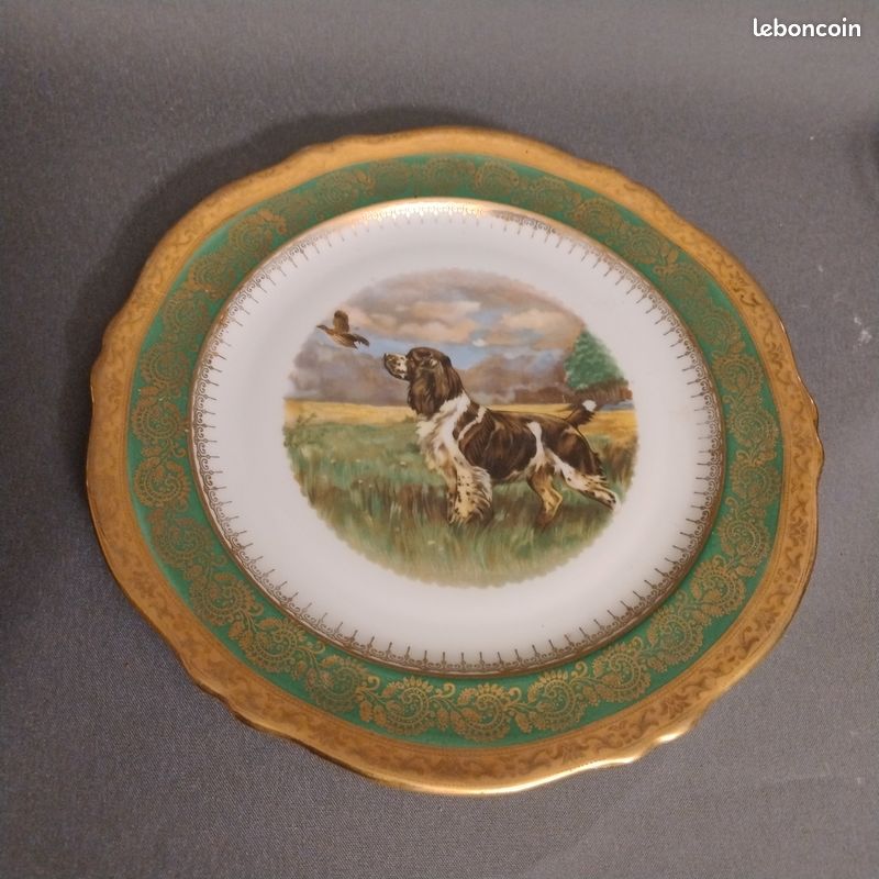 Dessous De Plat Ancien Limcolor En Faïence - Décor Chasse Lapin Et Chien - Vintage