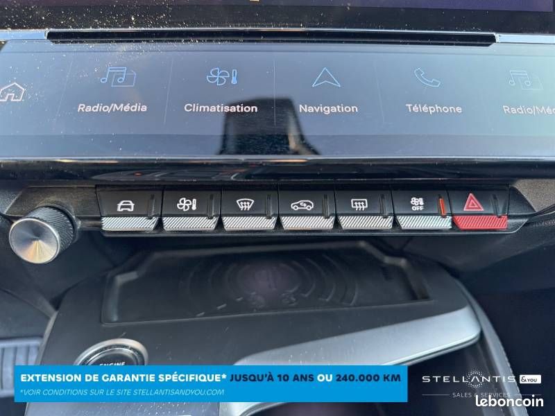 Peugeot 308 BlueHDi 130ch S&S EAT8 Allure Pack (image 16)