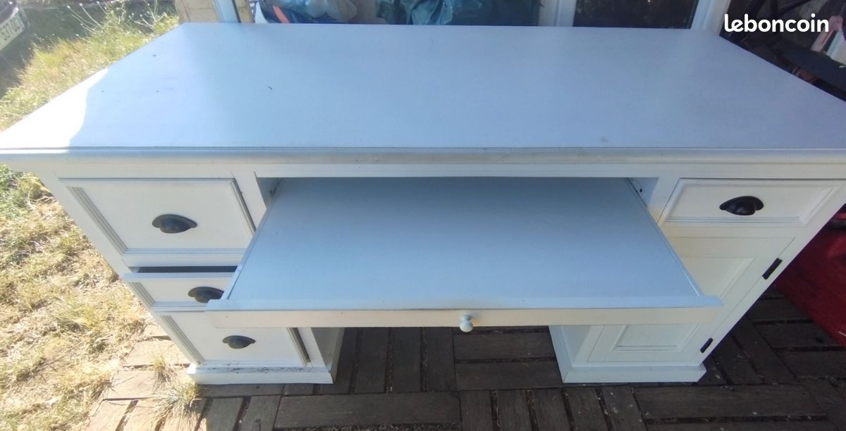 Bureau massif (image 2)