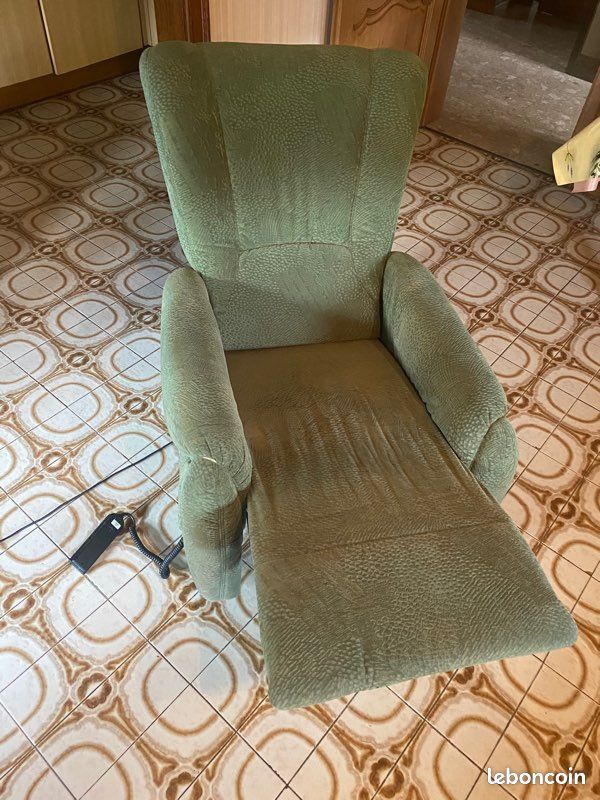 Fauteuil relax en tissus (image 2)