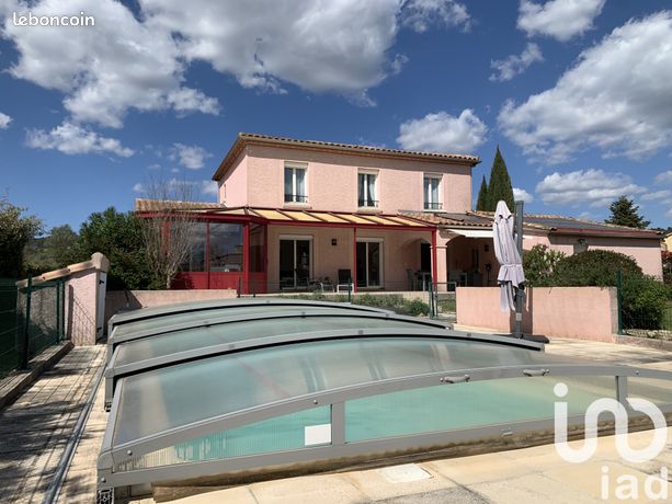 Villa 5 pièces 147 m²