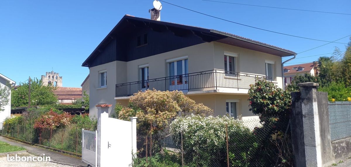 Maison 7 pièces 157 m² · à Saint-Girons · 157 m² · 175 000 €