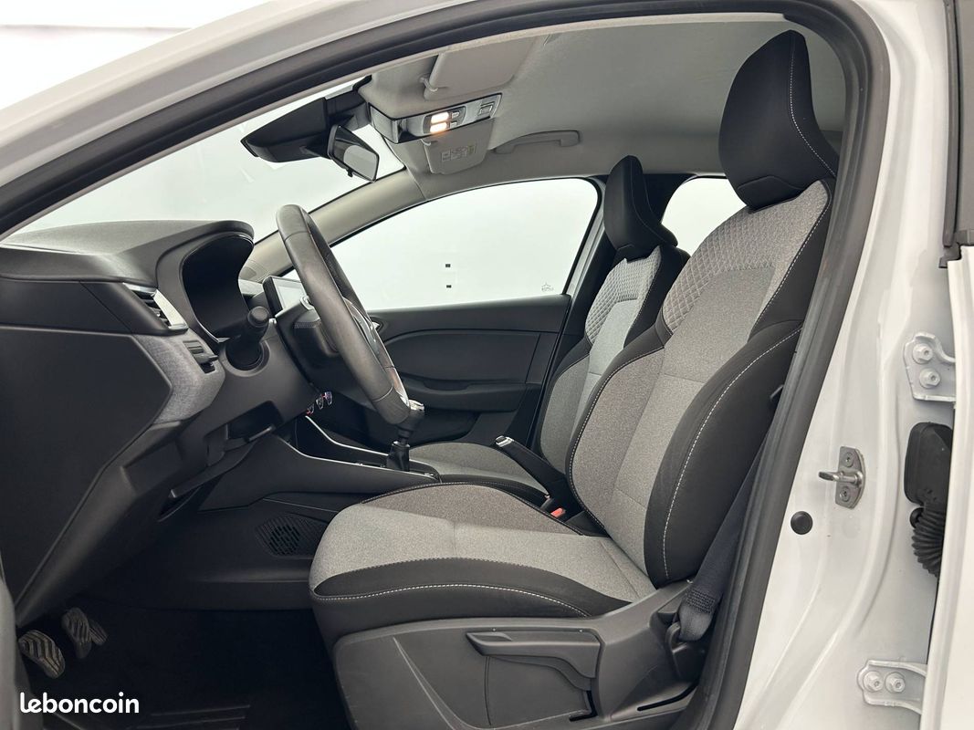 RENAULT Clio TCe 90 Evolution (image 9)
