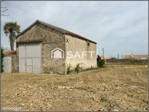 Immeuble 103 m² LES LANDES-GENUSSON