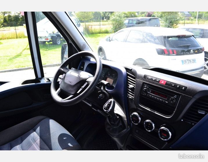 Iveco DAILY 35S FG 35S14SV12 HI-MATIC (image 10)