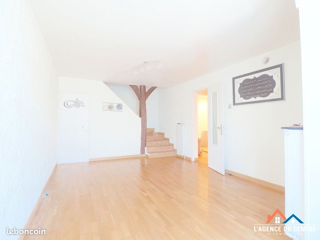 Maison 4 pièces 120 m² · à Carrières-sous-Poissy · 120 m² · 235 000 €