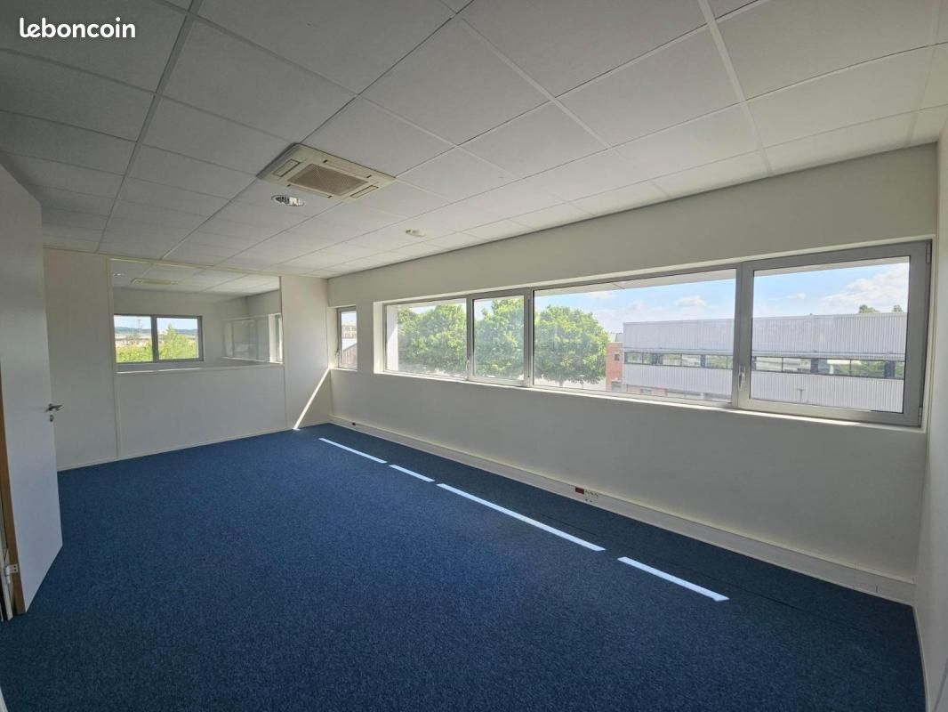 Bureaux 164 m² (image 4)