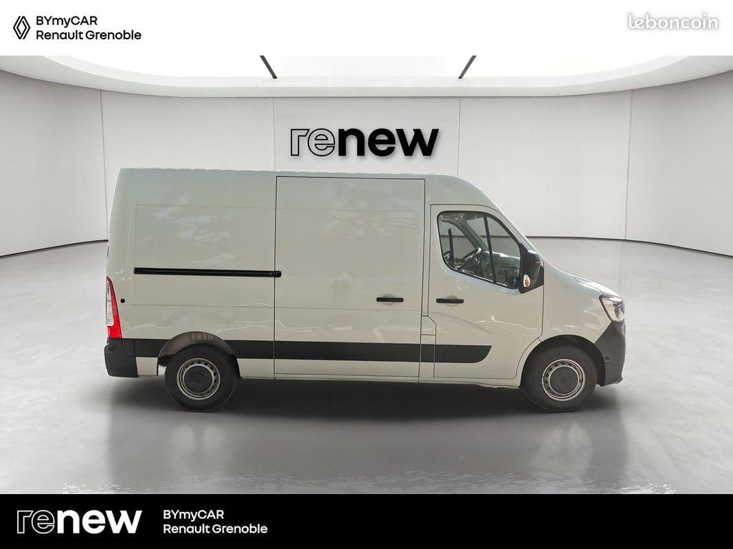 Renault master fgn trac f3500 l2h2 blue dci 135 confort (image 6)